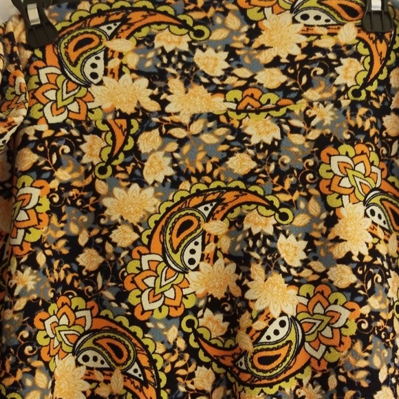 Lularoe Cassie Skirt - Picture 1 of 2